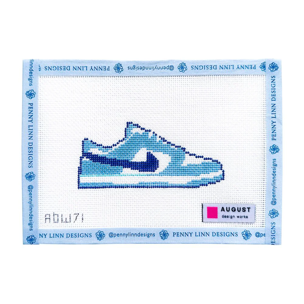 Nike Dunk Sneakers - Image 3