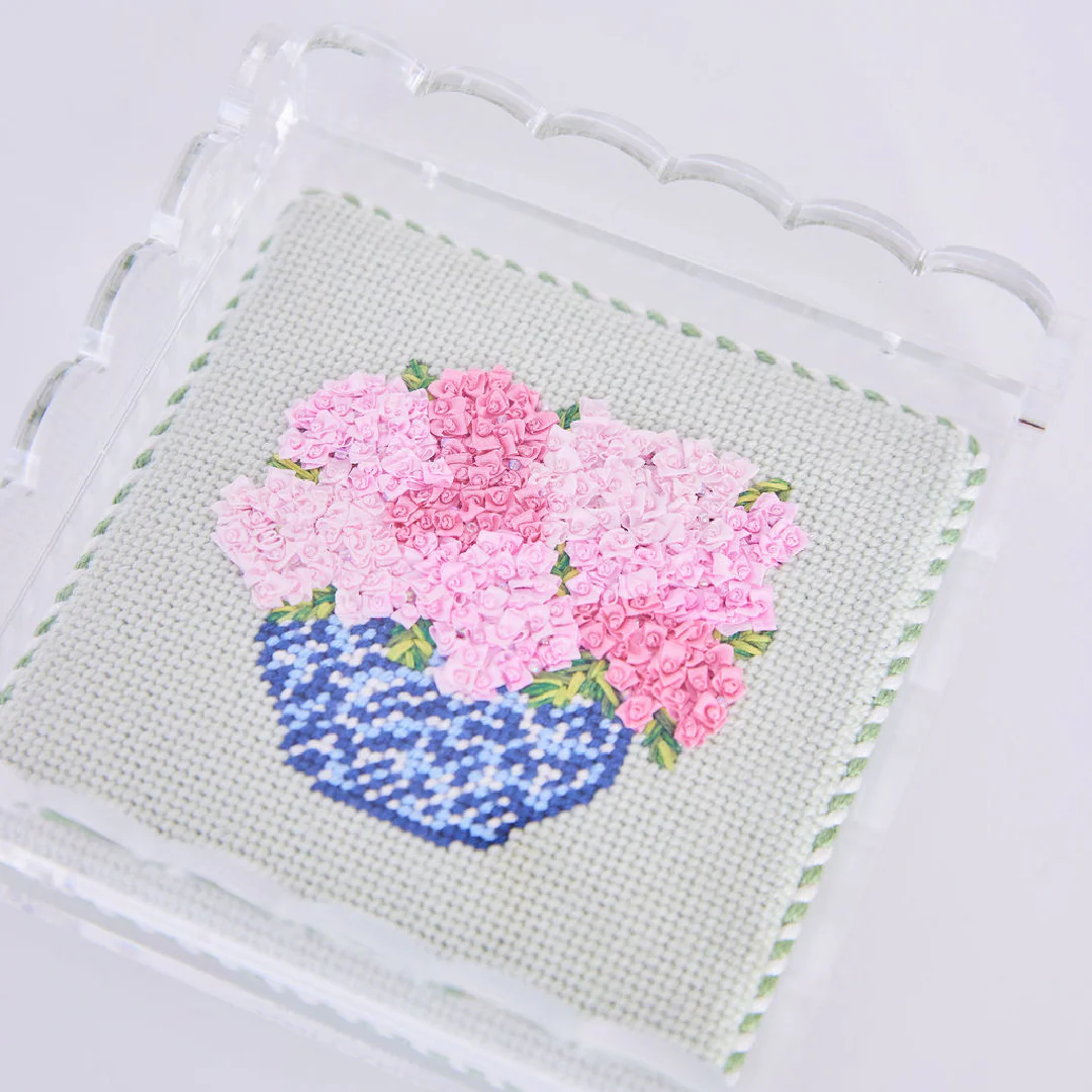Scallop Acrylic Tray - 5" Square - Clear - Image 3